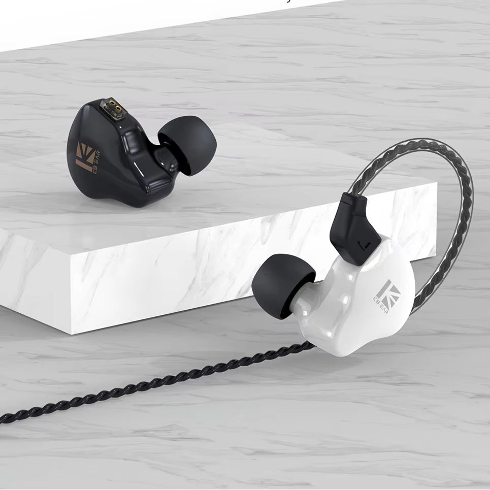 Écouteurs intra-auriculaires H - Eachine Drone E010 avis et prix